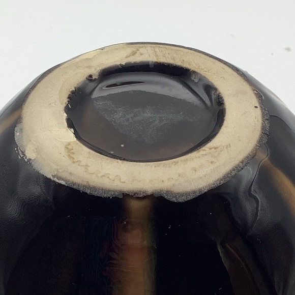 Tan & Brown Round Pottery Vase - Picture 7 of 7